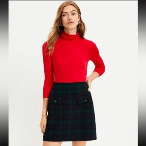 NWT LOFT Blackwatch Plaid Button Trim Shift Skirt